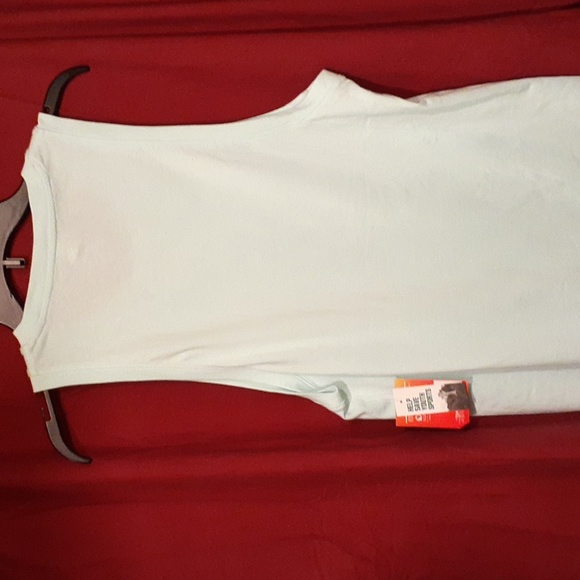 🍊3/$15🍊 Twitch & Allison tank top - Picture 2 of 4